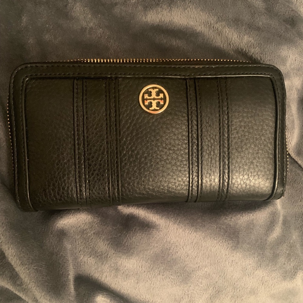 Tory Burch Wallet